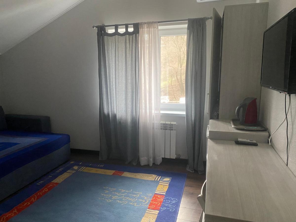 Guest House Olzhycha 45 Б Kiew Exterior foto